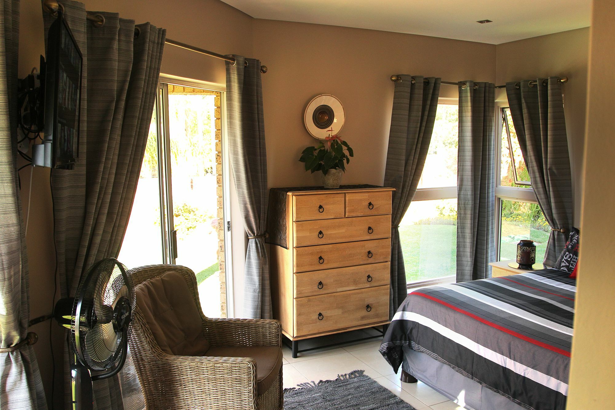 642 On Vincent Bed and Breakfast Pretoria-Noord Eksteriør billede